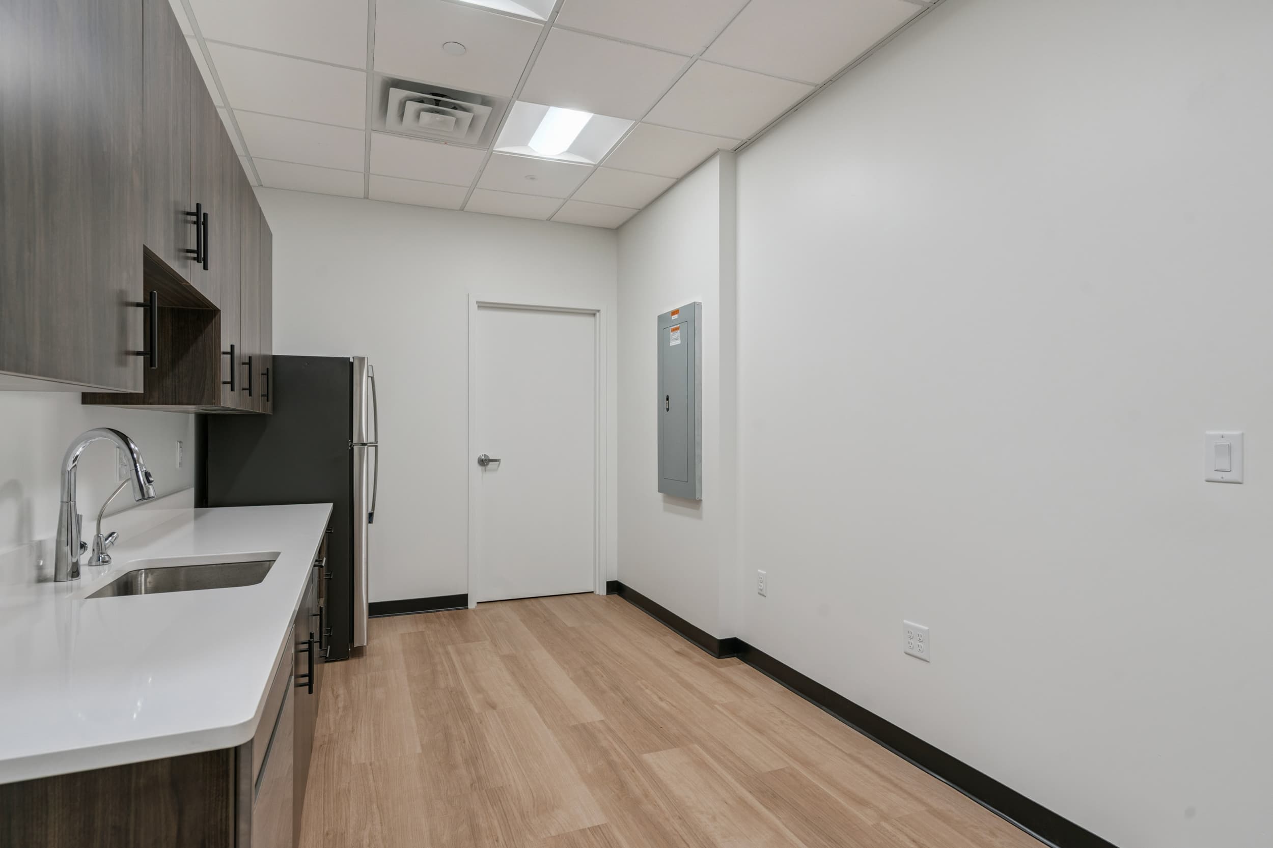 Edward Jones Wayzata - Image 10